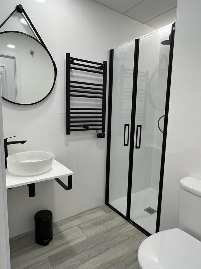 Habitacion Praga Style Madrid Bagian luar foto